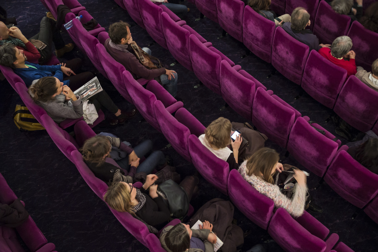 spettatori al cinema