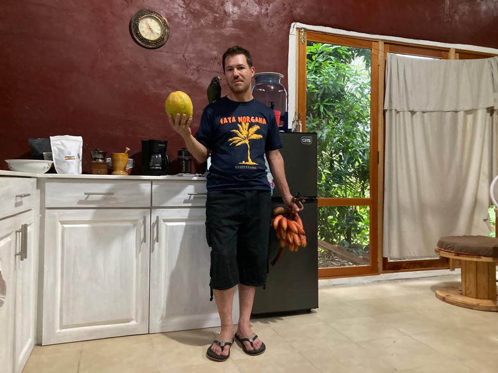 Yanick Iseli en su casa en Nicaragua