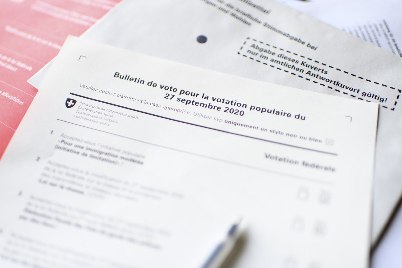 un bulletin de vote suisse