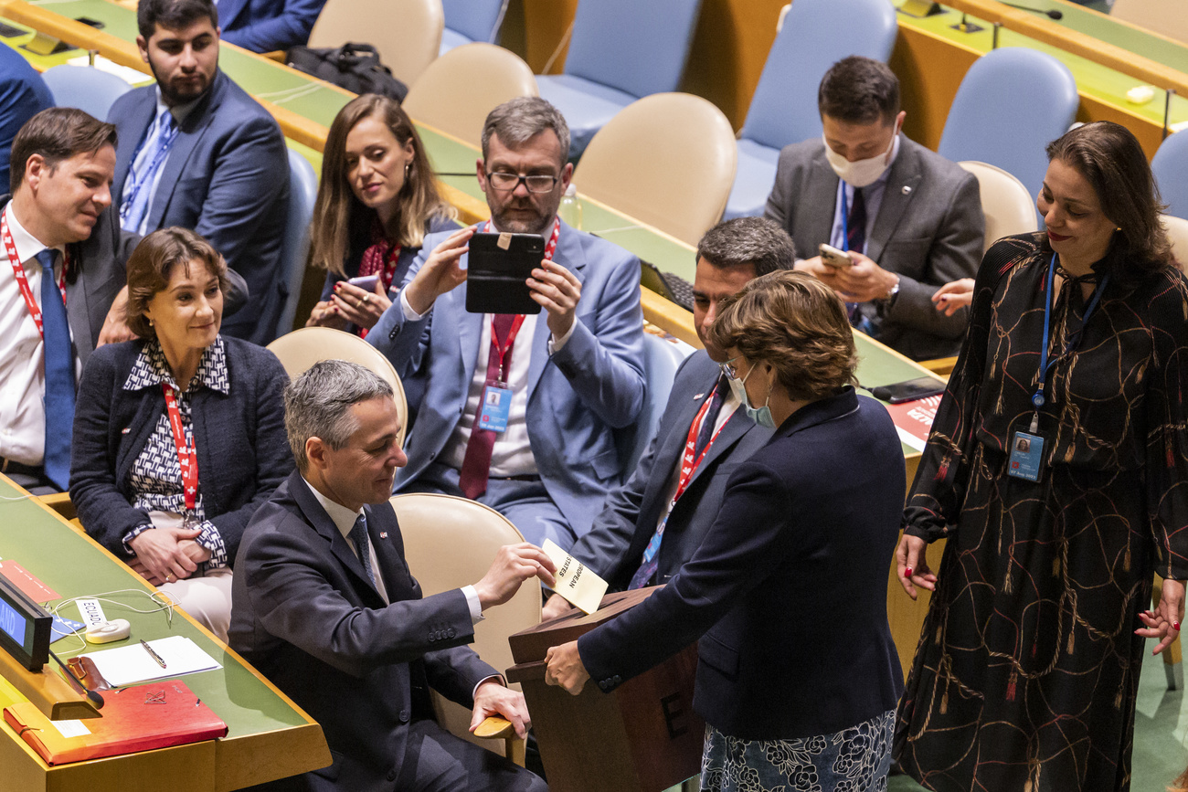 Ignazio Cassis stimmt ab über den Sicherheitsratssitz der Schweiz