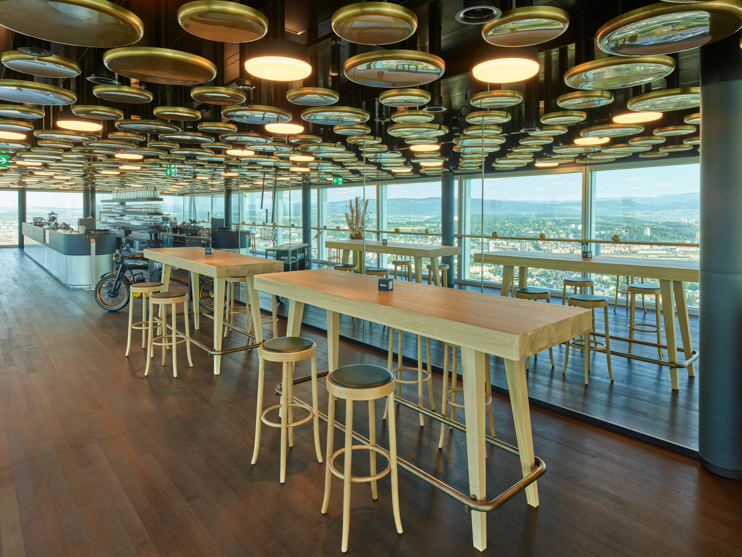 La cantine avec vue au dernier étage