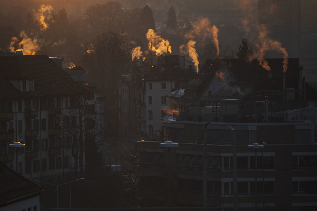 Fumées de cheminées sur Zurich