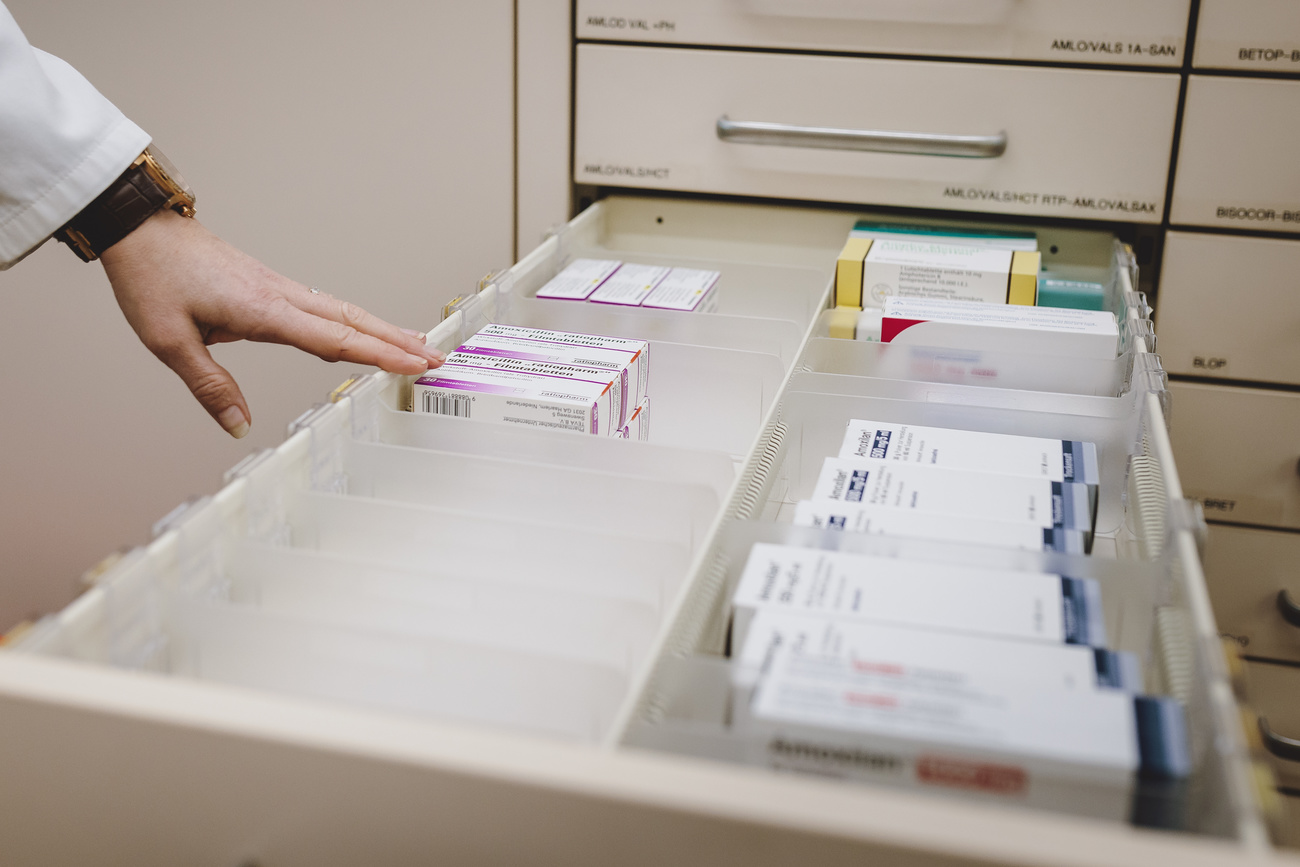 Drug drawer