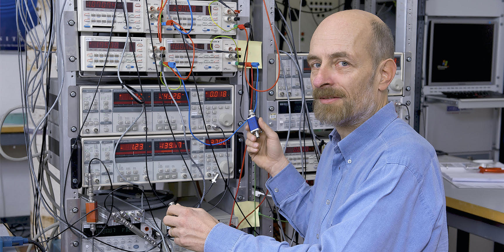 連邦工科大学チューリヒ校（ETHZ）のクラウス・エンスリン教授。「スイスは量子技術でカギとなる役割を果たせる」と確信している