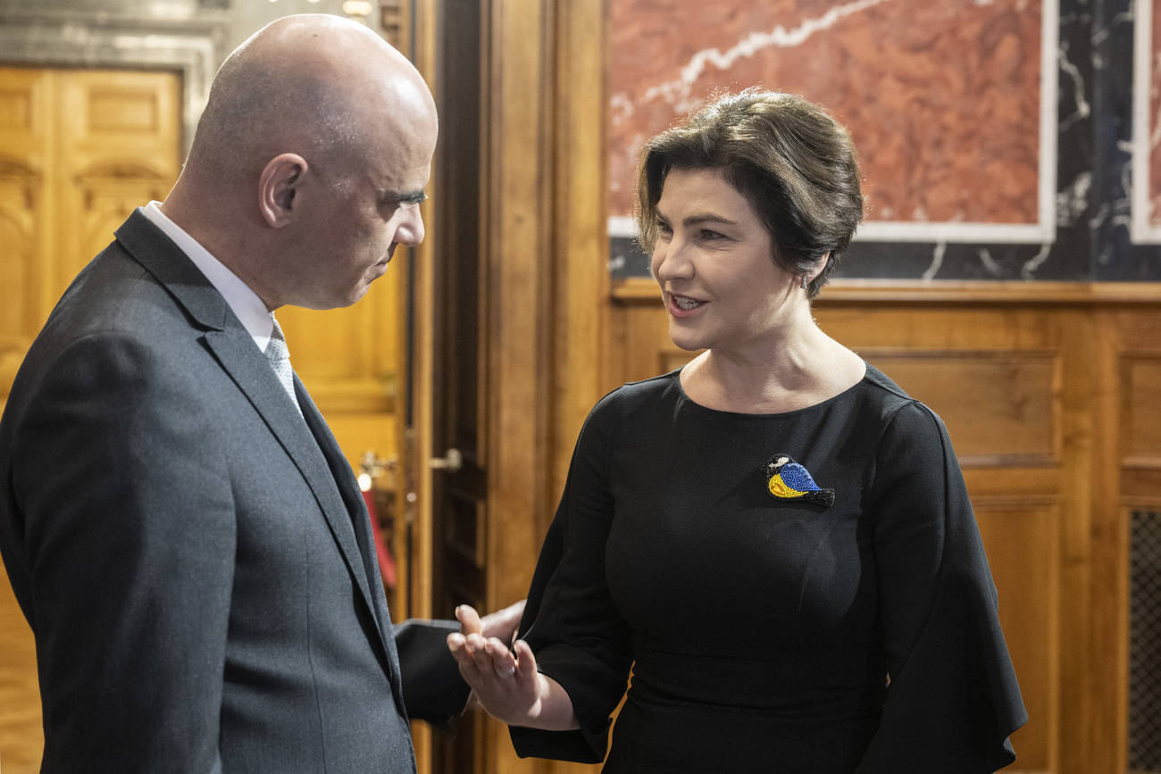 L ambasciatrice Iryna Venediktova accolta dal presidente della Confederazione Alain Berset