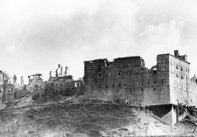 abbazia distrutta