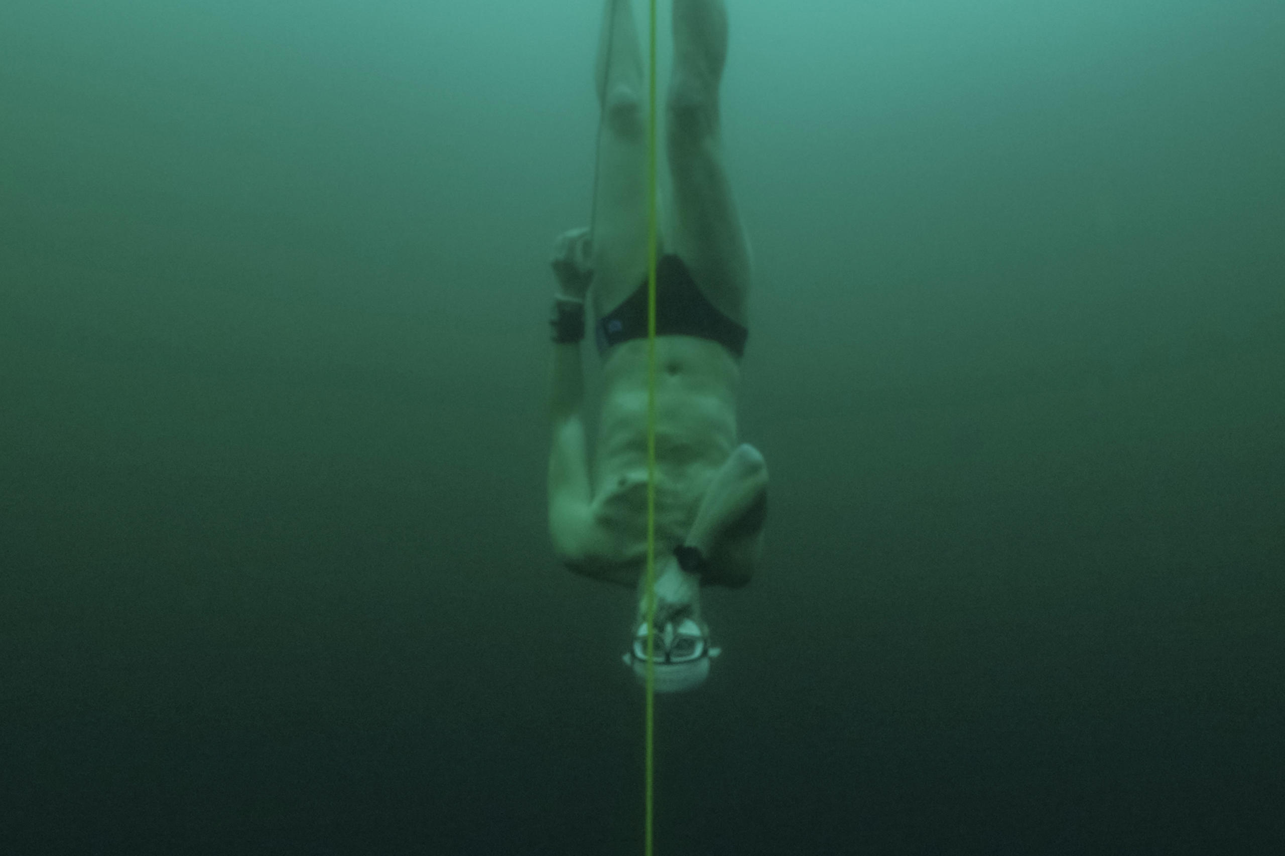 David Vencl under lake