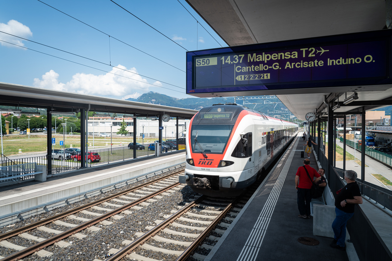 Un convoglio TILO diretto a Malpensa.