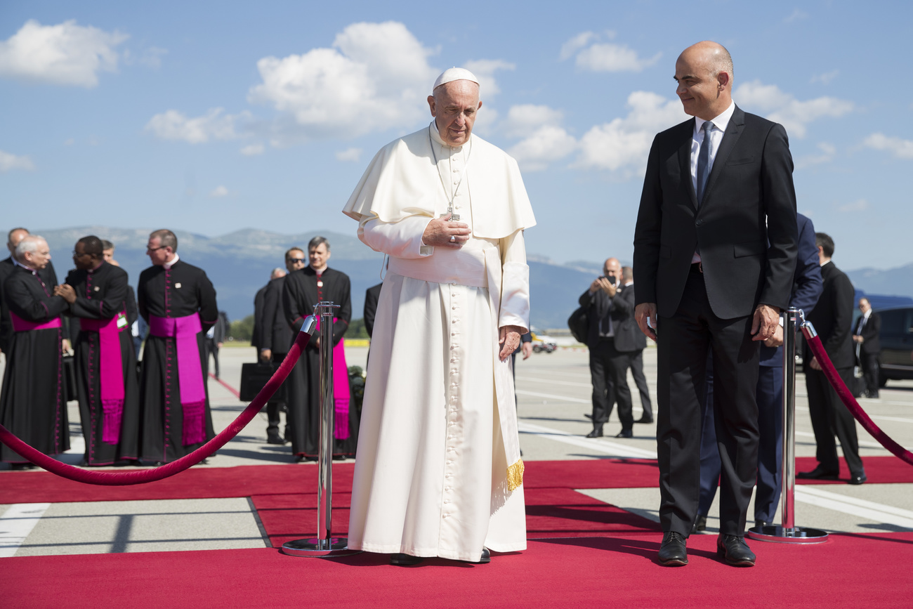 papa francesco e alain Berset