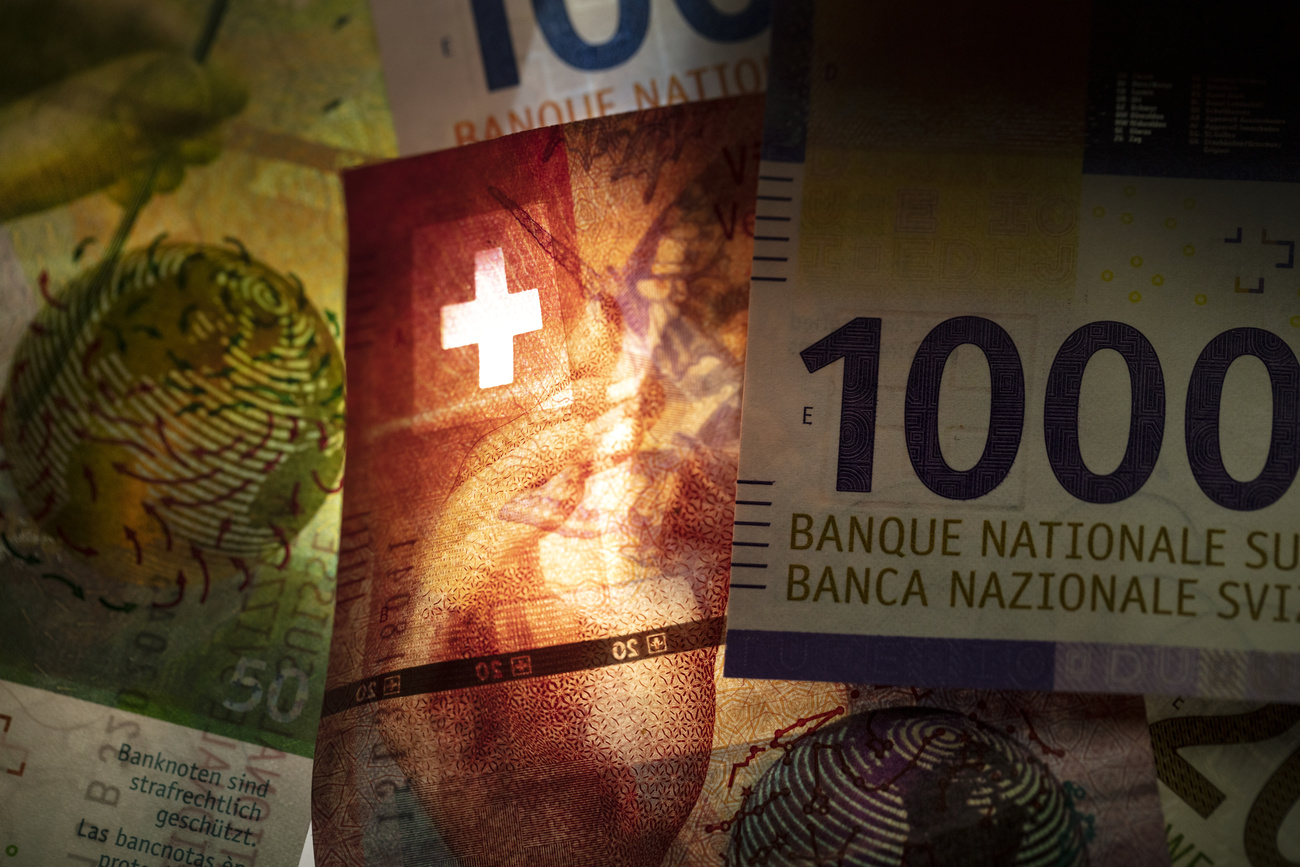 أوراق مالية من فئة الألف فرنك سويسري