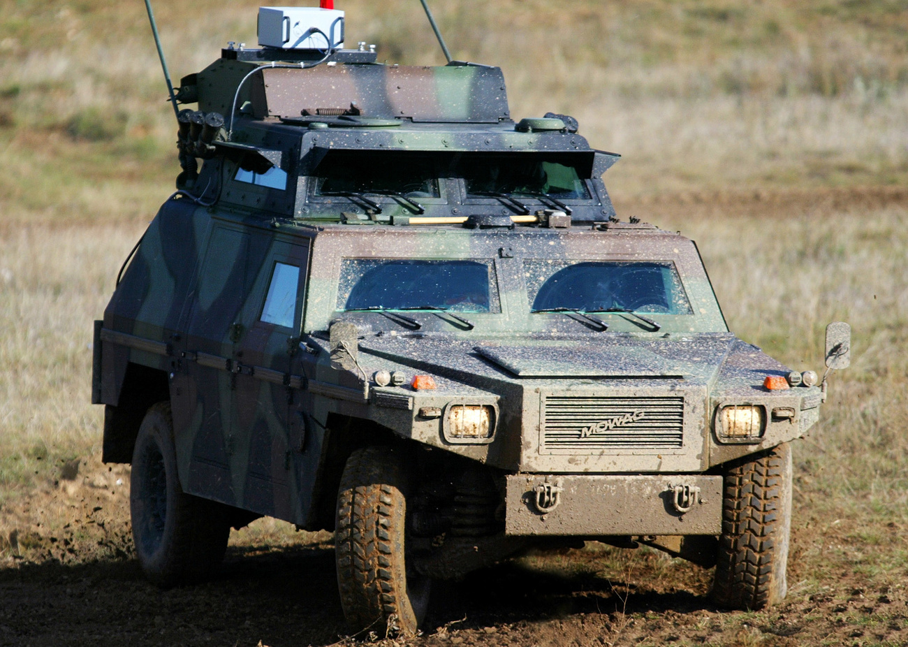 un véhicule de l armée suisse