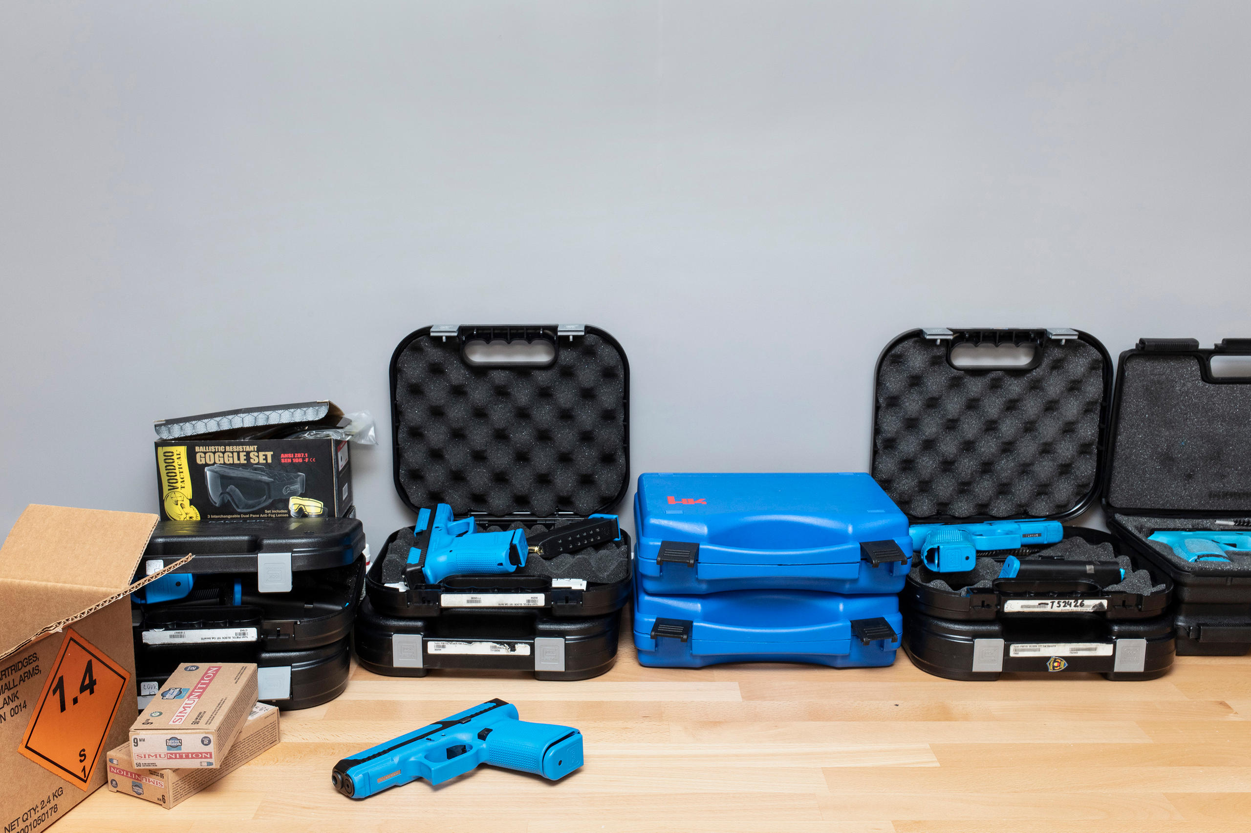 übungswaffen in boxen