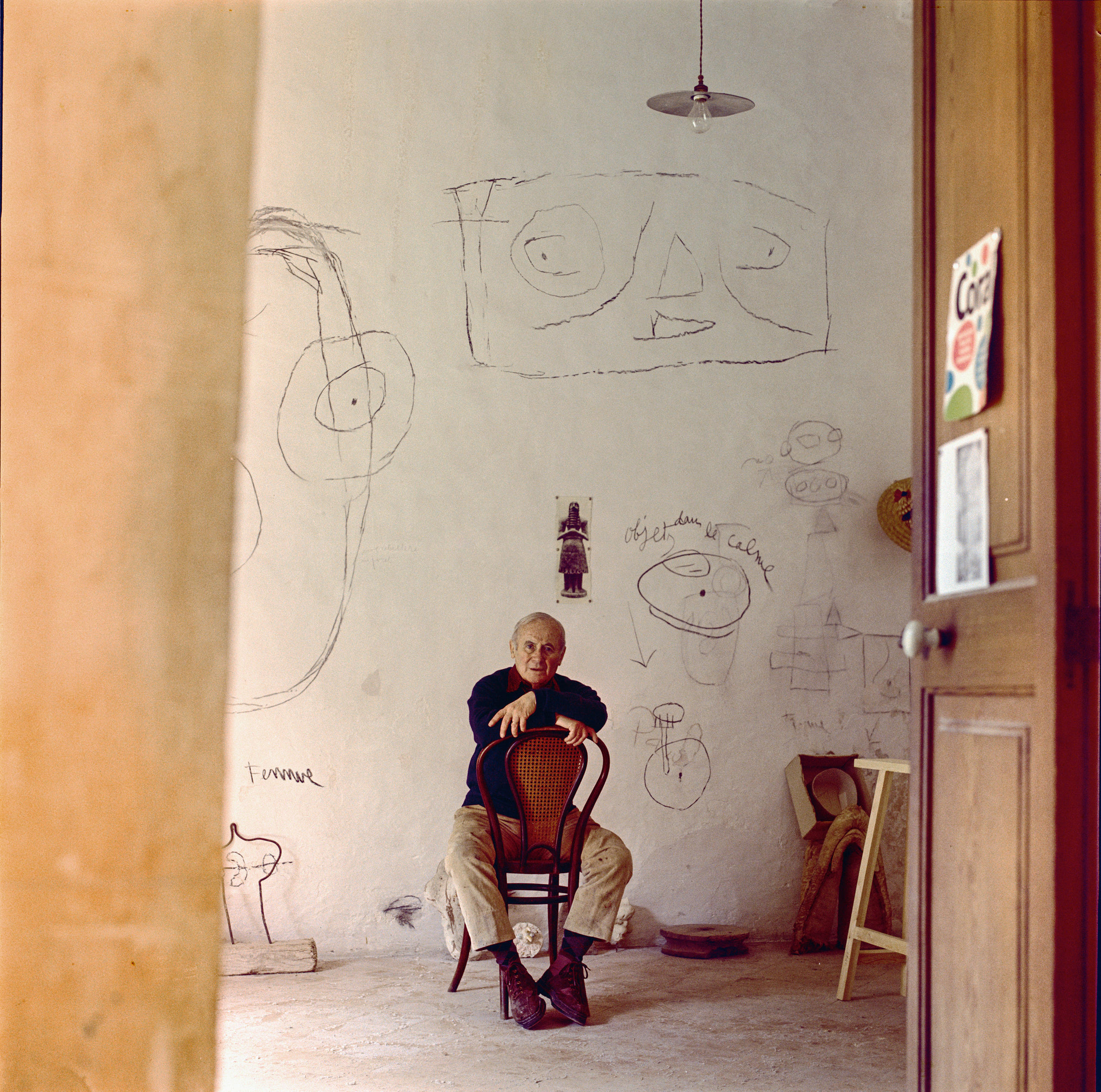 Joan Miro in seinem Studio