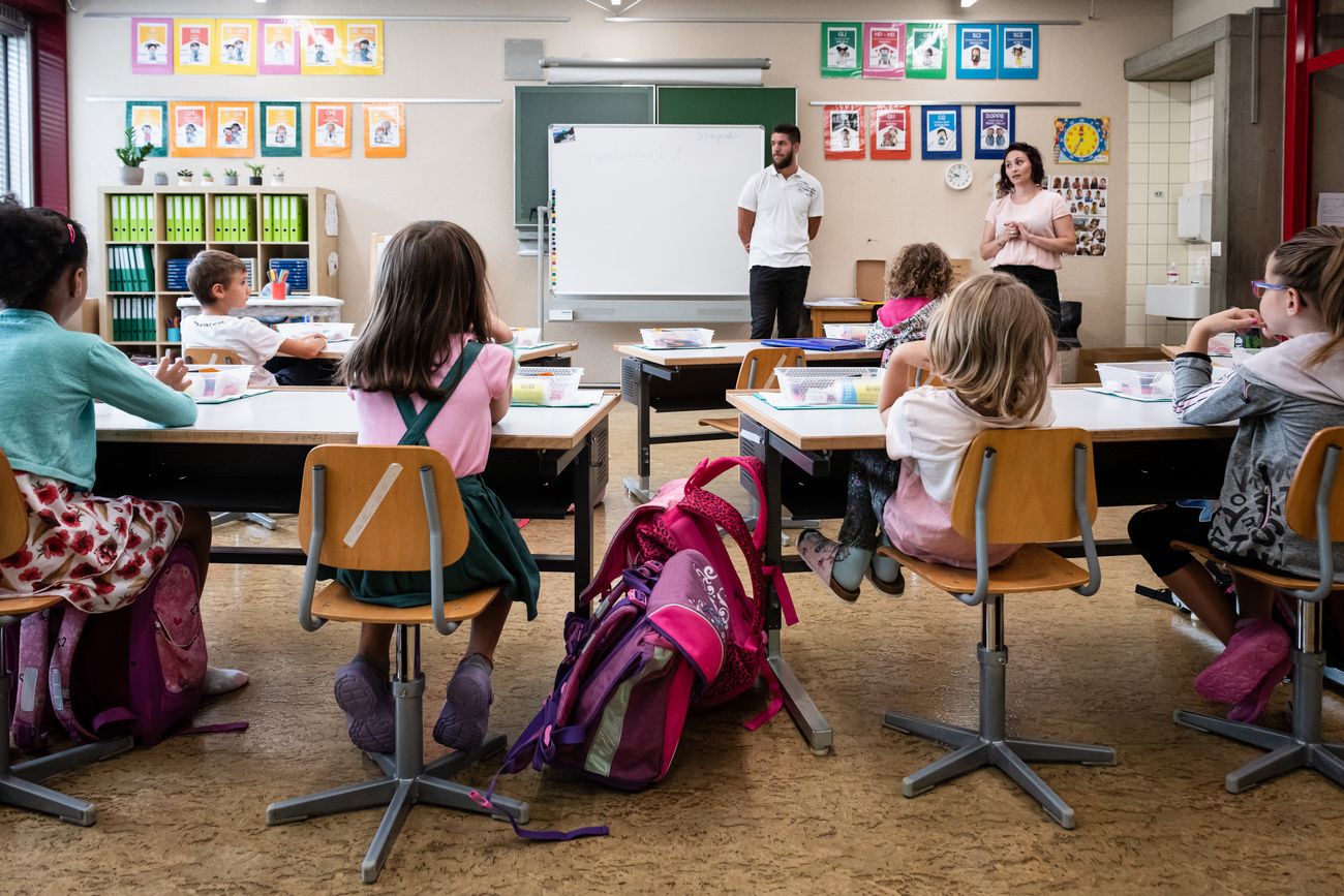 Enfants dans une classe