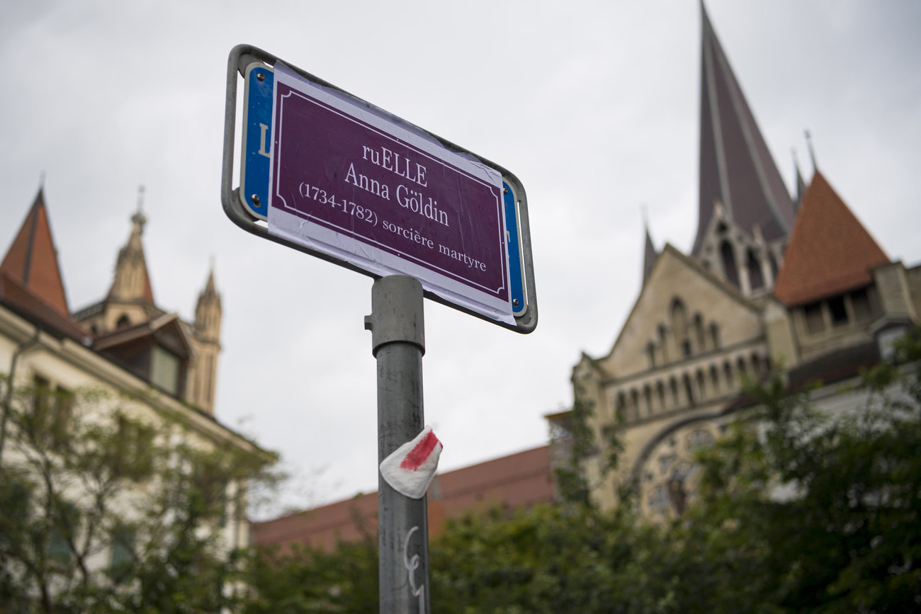 Lausanne street sign