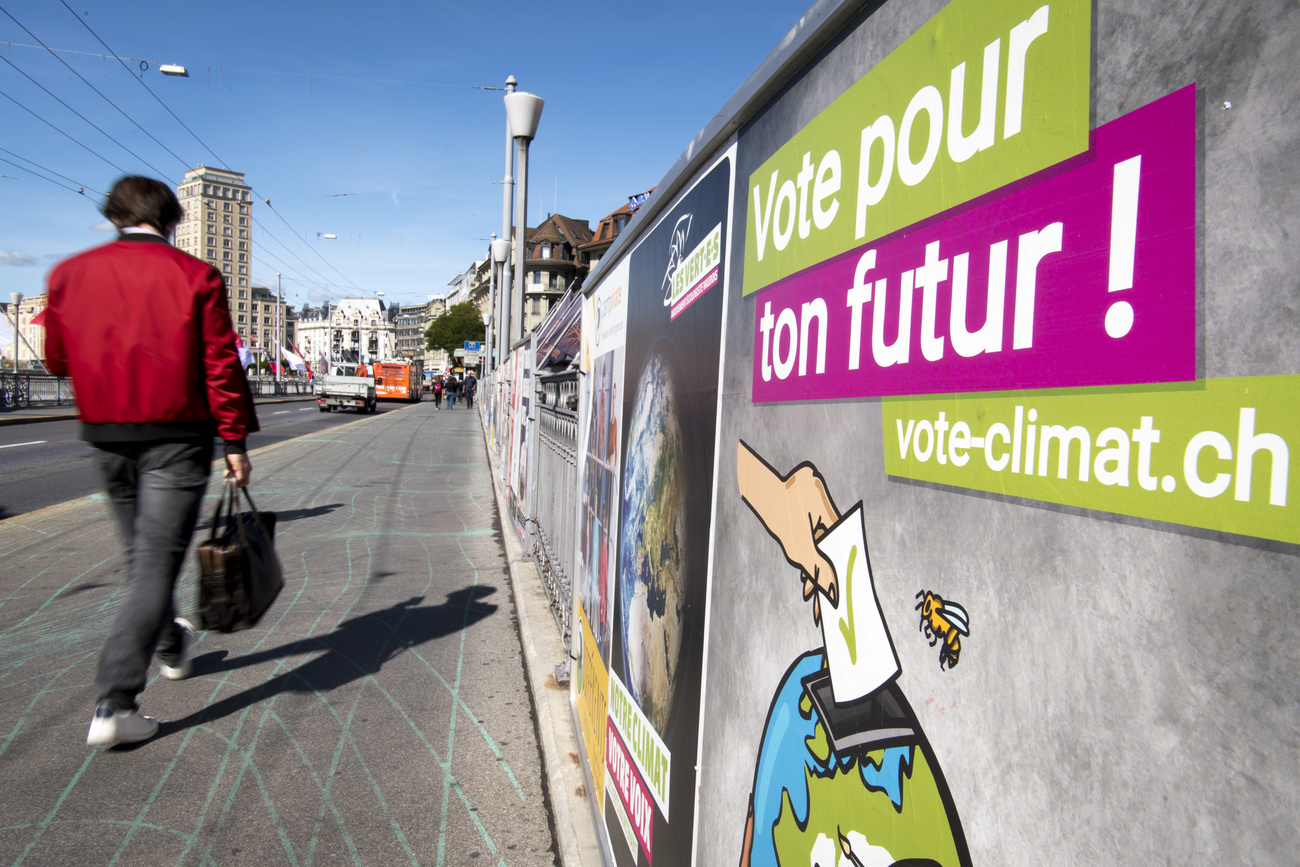 Des affiches de campagnes politiques