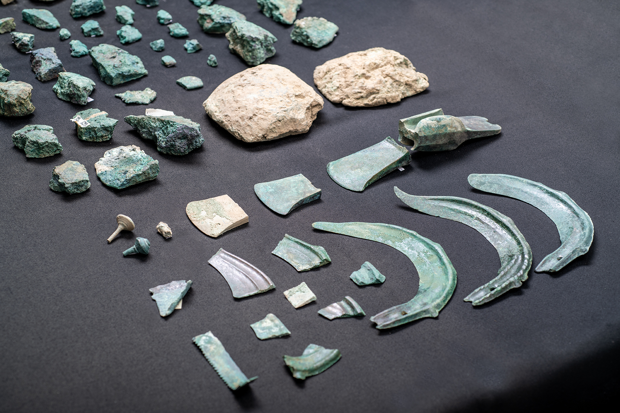 80 rare artefacts discovered in canton Graubünden.