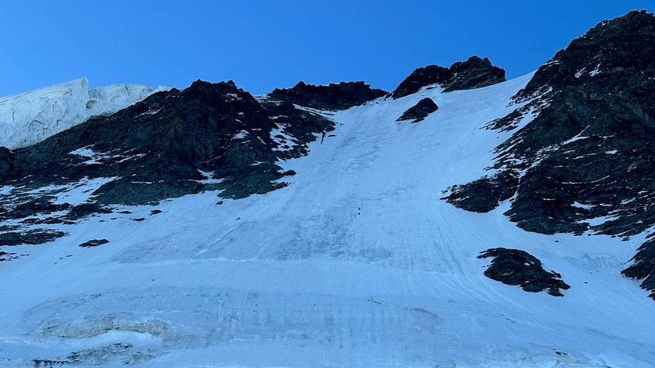 La vetta dove è morto l alpinista italiano nella Svizzera meridionale.