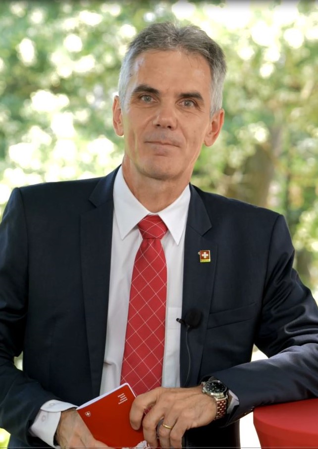 Pascal Bornoz blickt in die Kamera