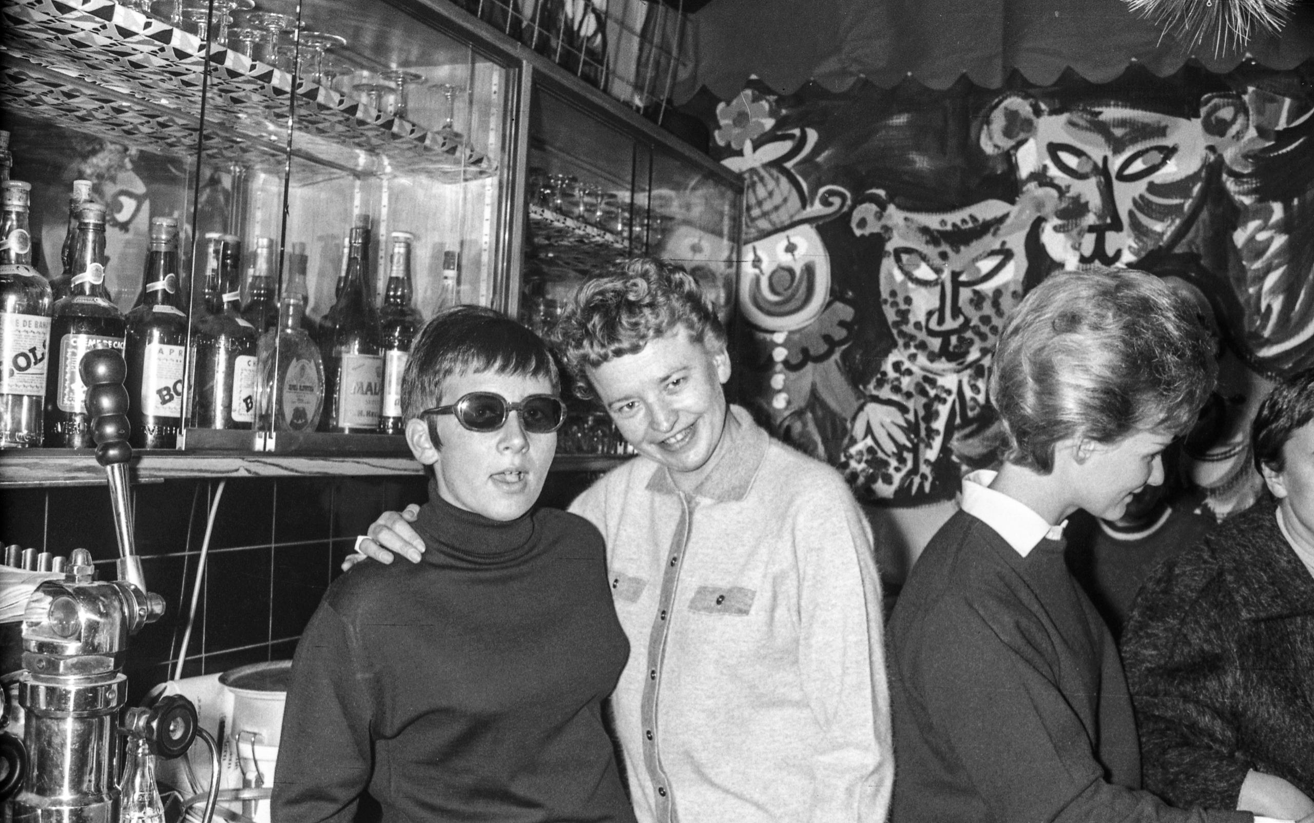 バーフューサー・バー、チューリヒ、1966年撮影