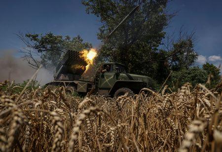Russia attacks Ukraine ports after quitting grains export deal - Vimarsana News