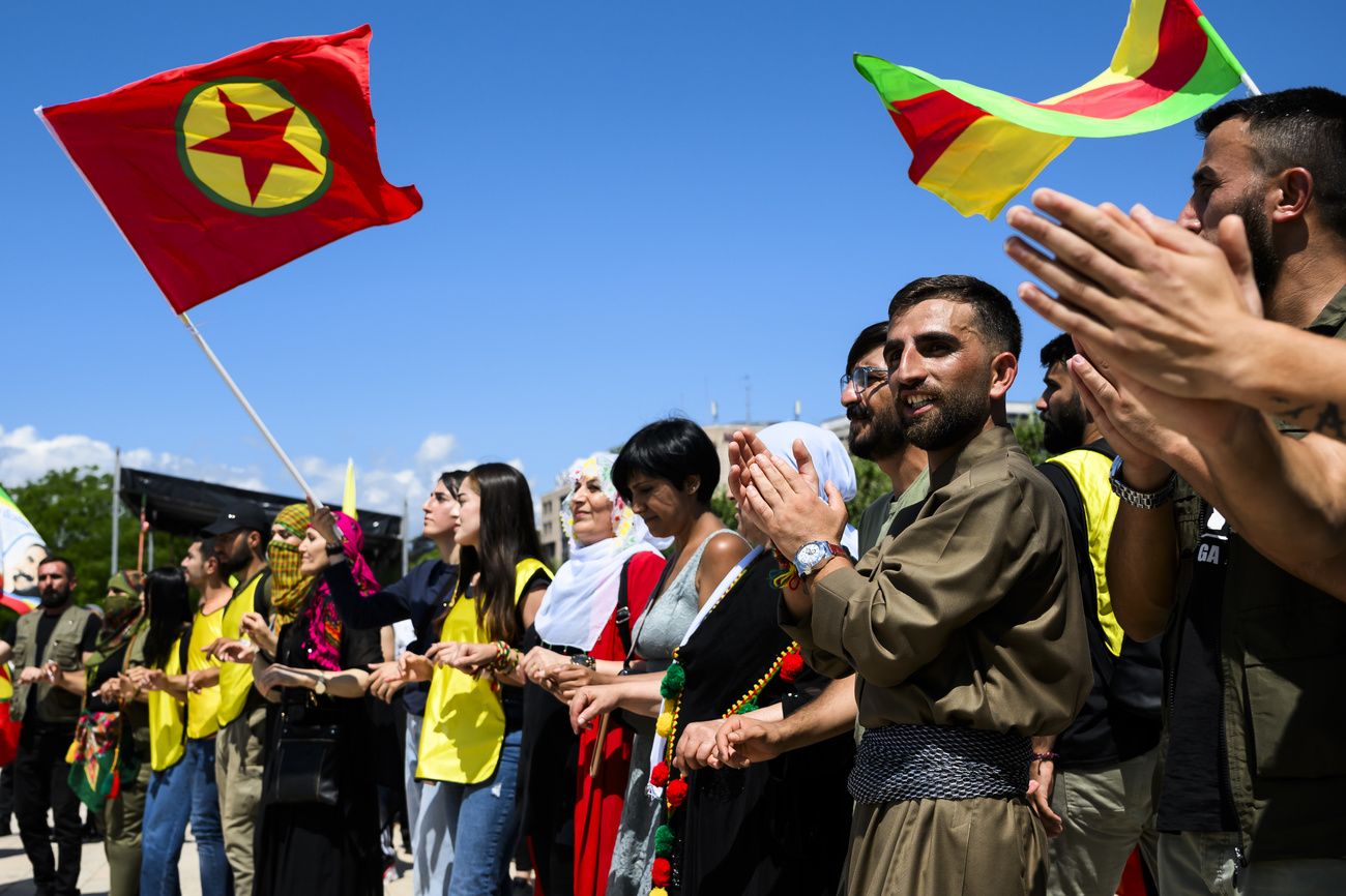 Kurdish demonstrators in Lausanne