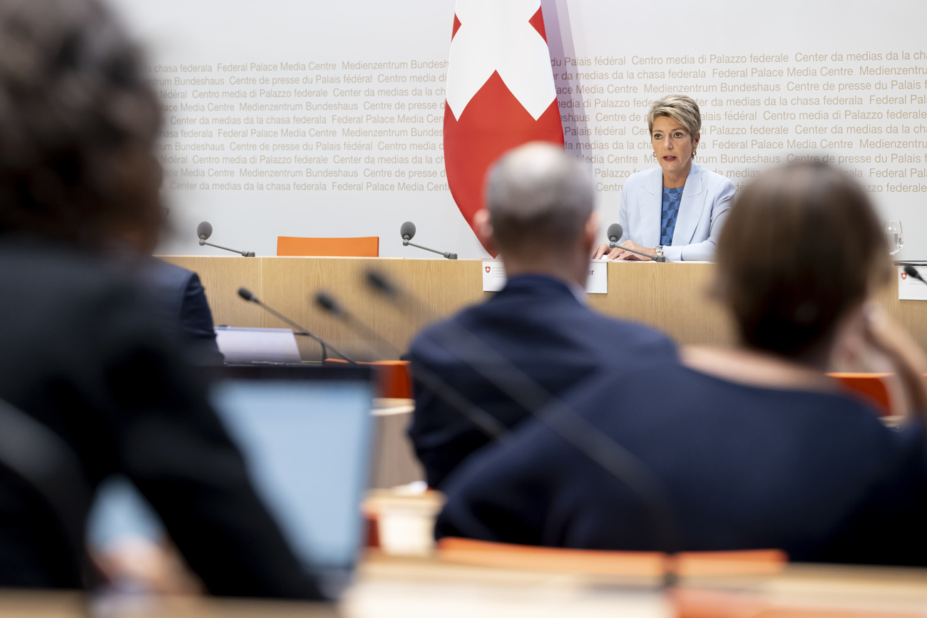 Conférence de presse de la conseillère fédérale Karin Keller-Sutter