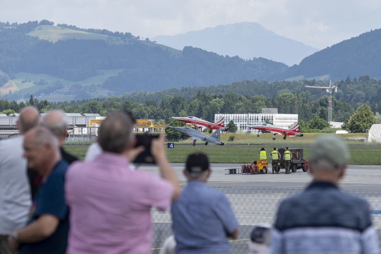 Os shows aéreos da Patrouille Suisse