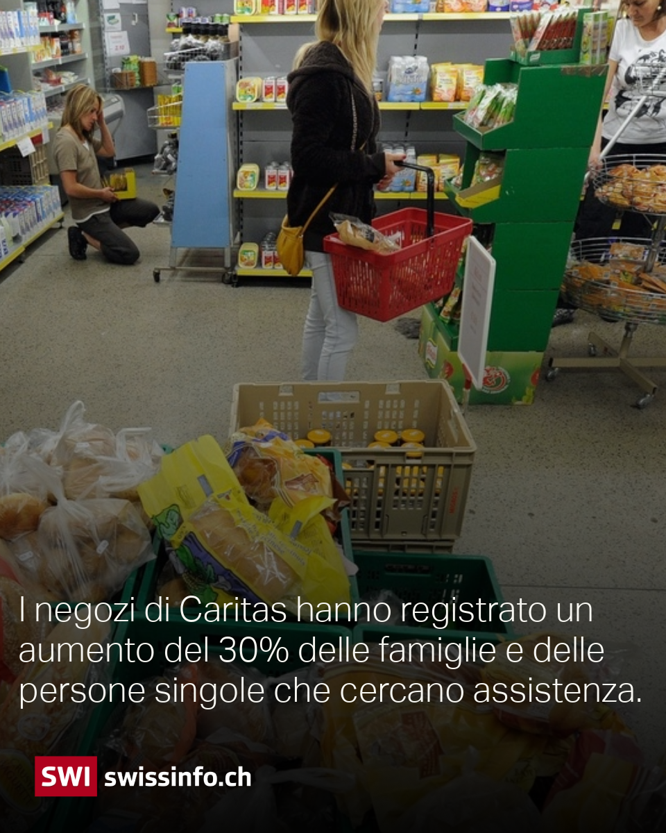 Interno negozio Caritas