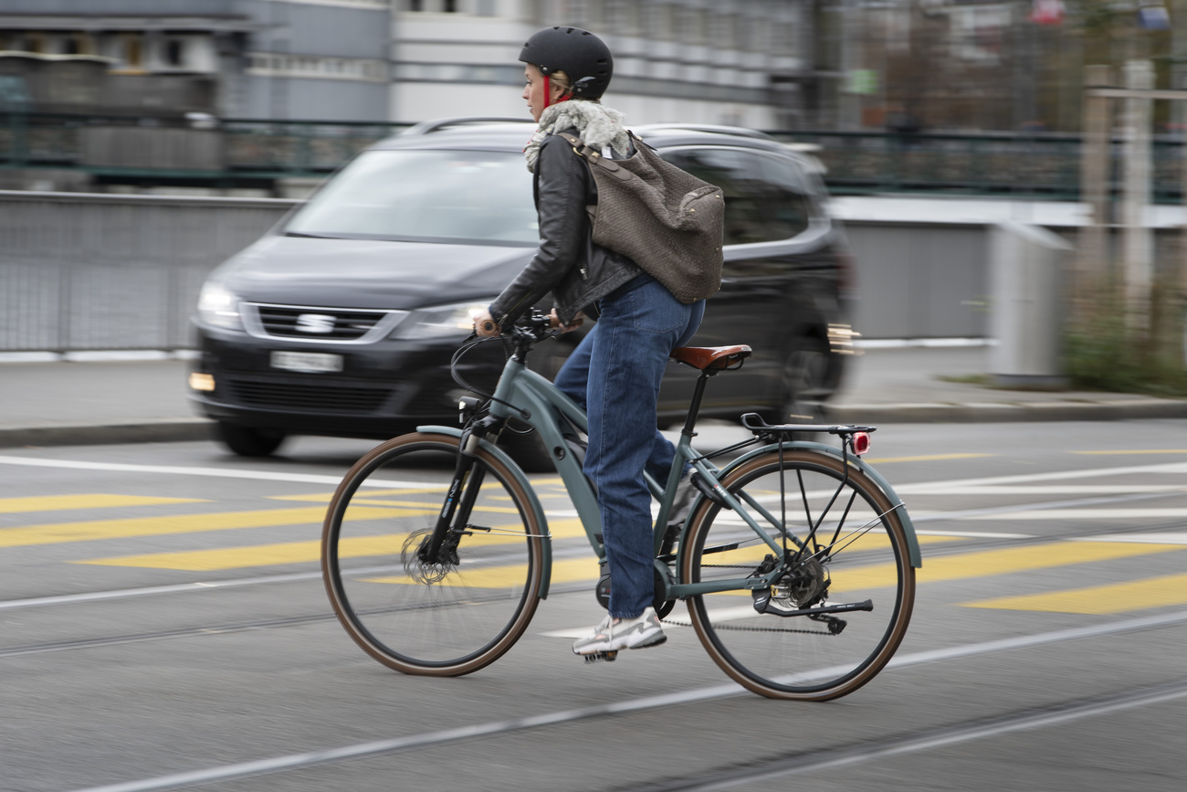 persona in bicicletta