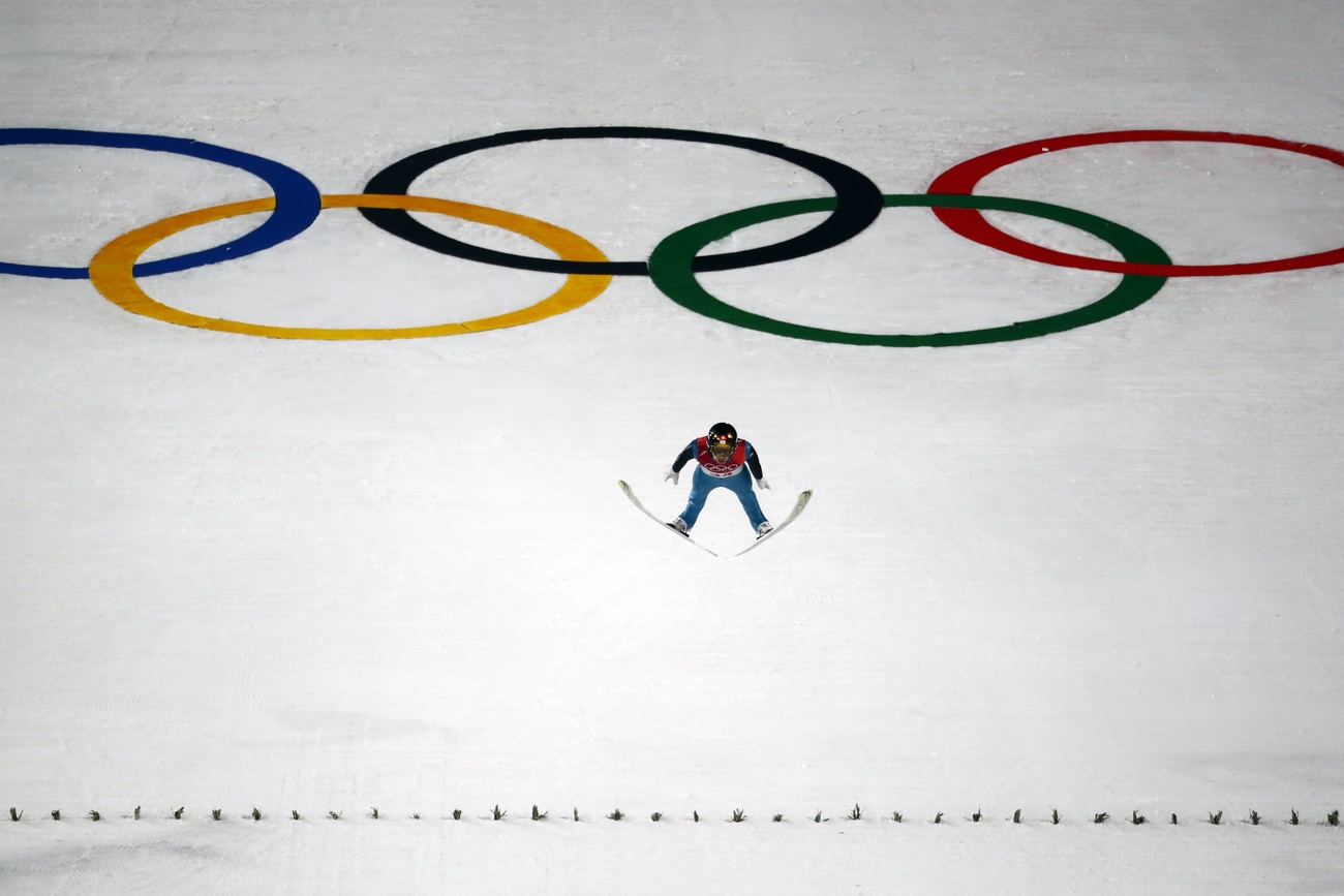 Lo storico trionfo dello svizzero Simon Ammann alle Olimpiadi invernali del 2018.