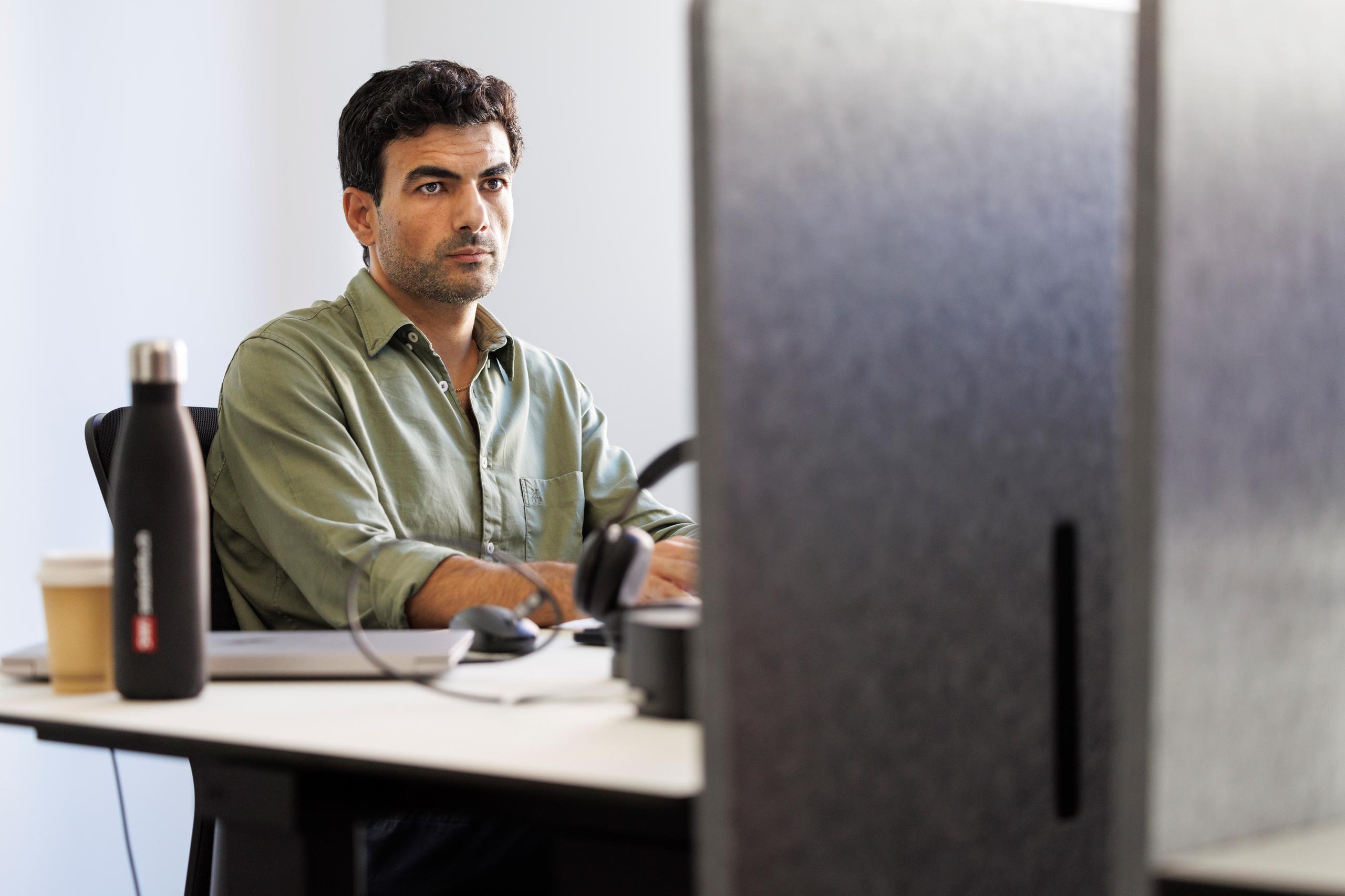 Swissinfo-Journalist bei der Arbeit