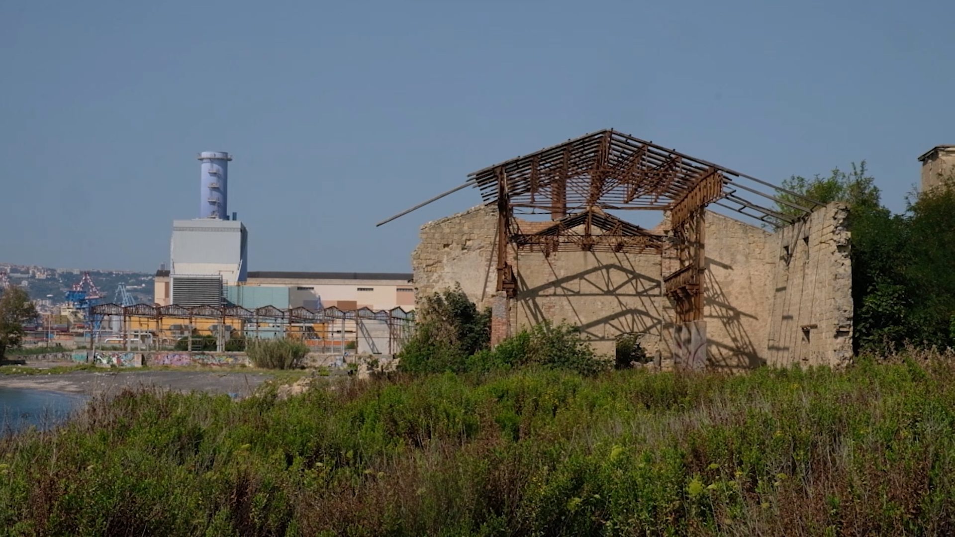 rudere di una fabbrica