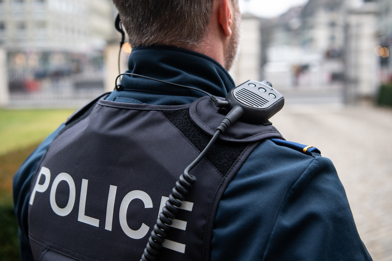 poliziotto