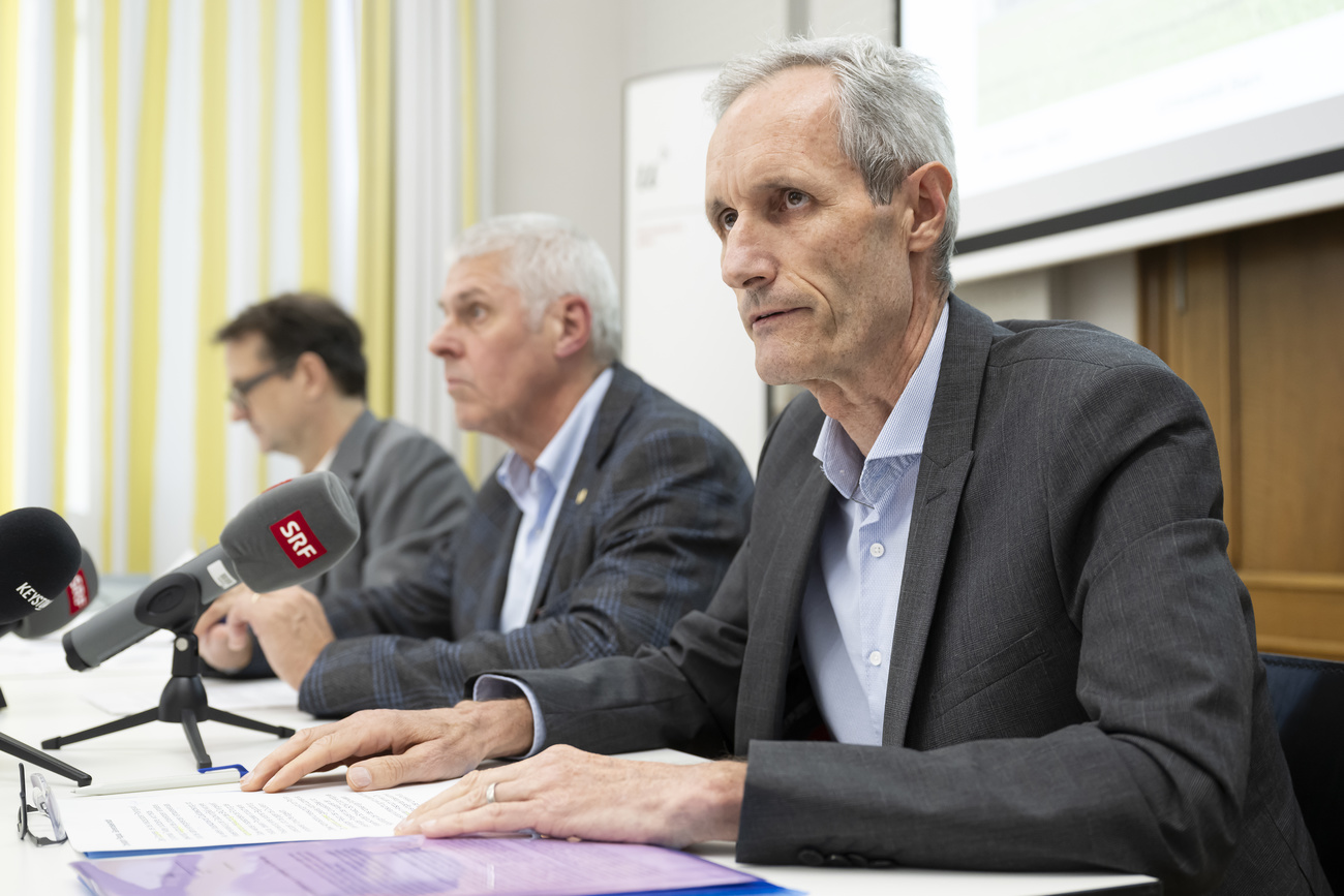 I dirigenti dell Università di Berna a colloquio con la stampa il 17 ottobre 2023