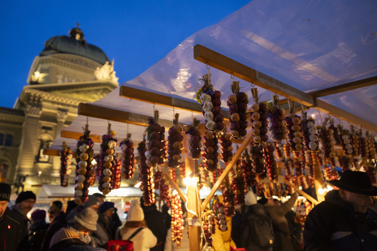 Bern s Zibelemärit onion market