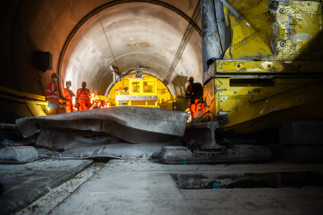 восстановительные работы в Готардском тоннеле