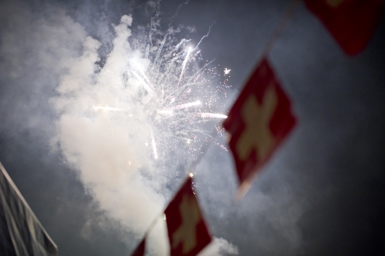 Fuochi d artificio per la festa nazionale del primo agosto in Appenzello Esterno.