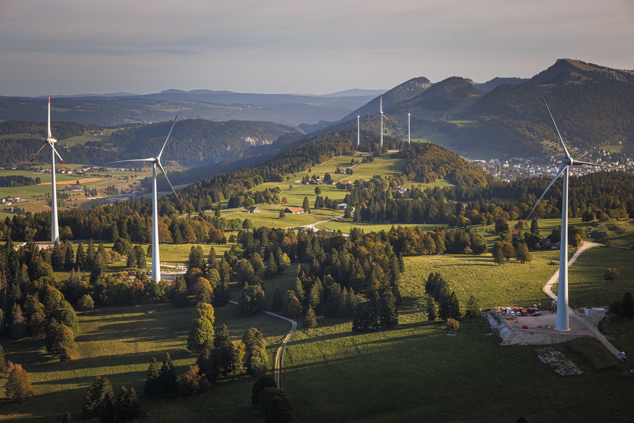 Il parco eolico di Sainte-Croix di proprietà di Romande Energie.