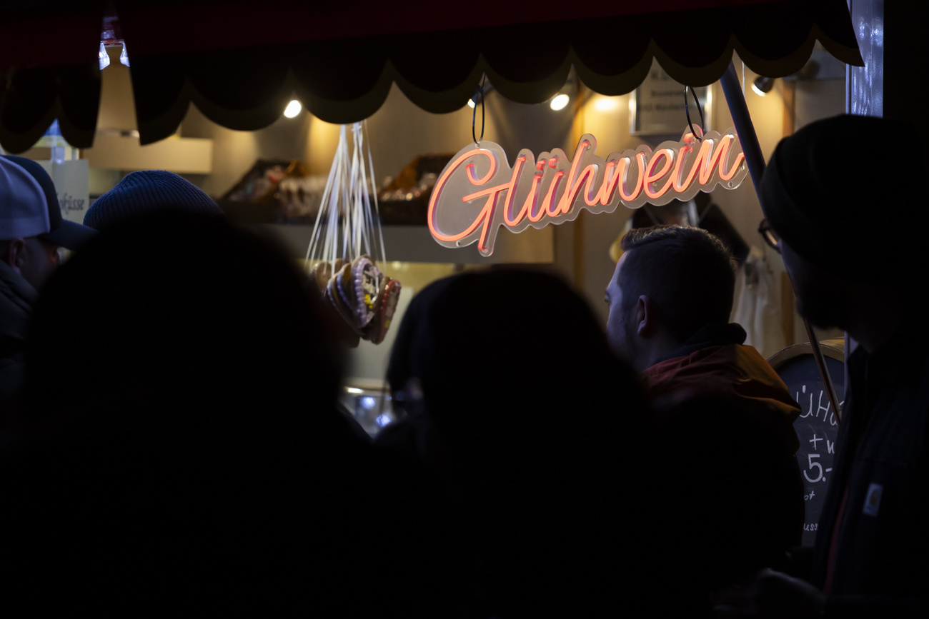 Photo of people at market in Bern.