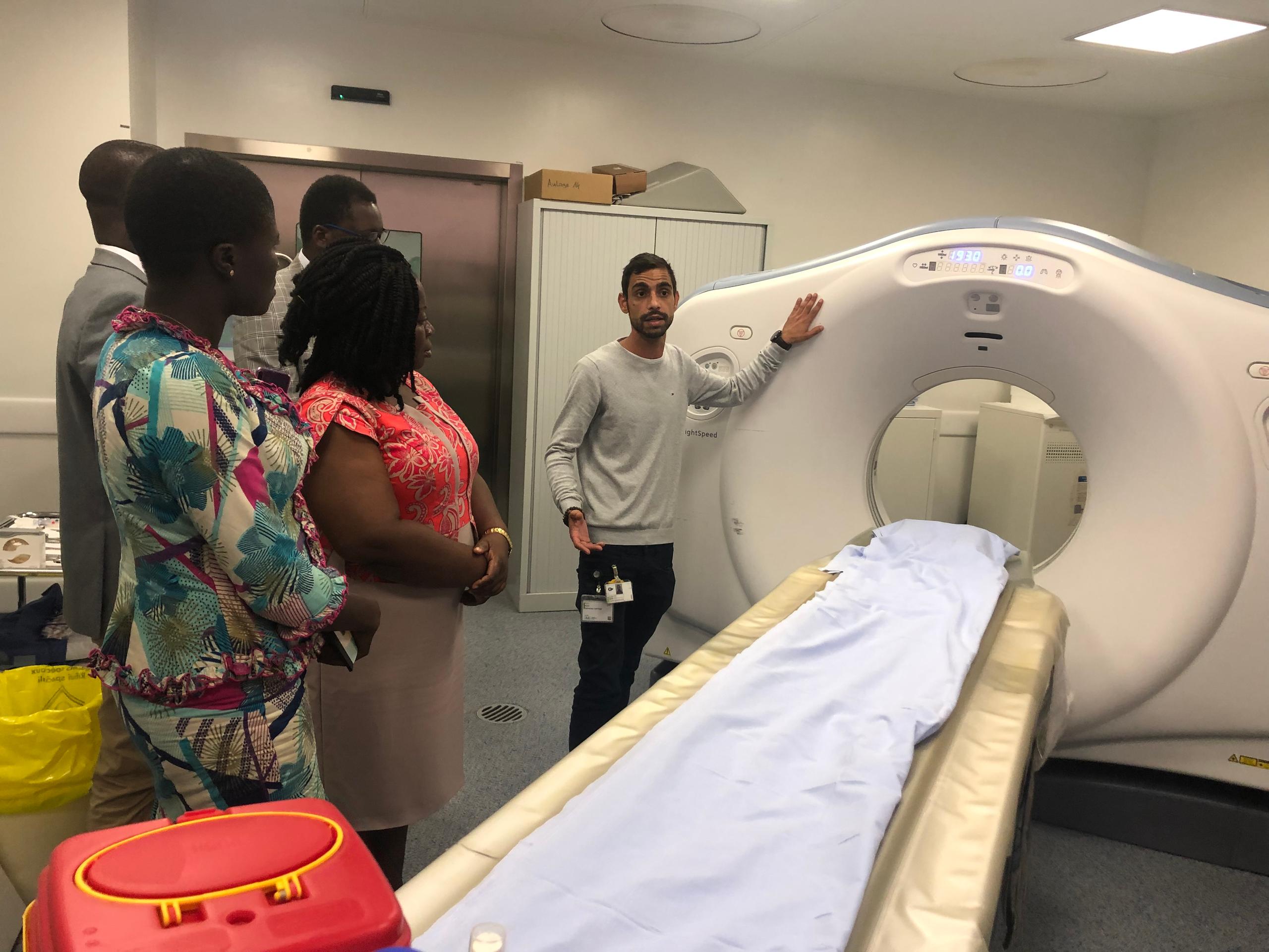 Post-mortem angiography scanner at the CURML