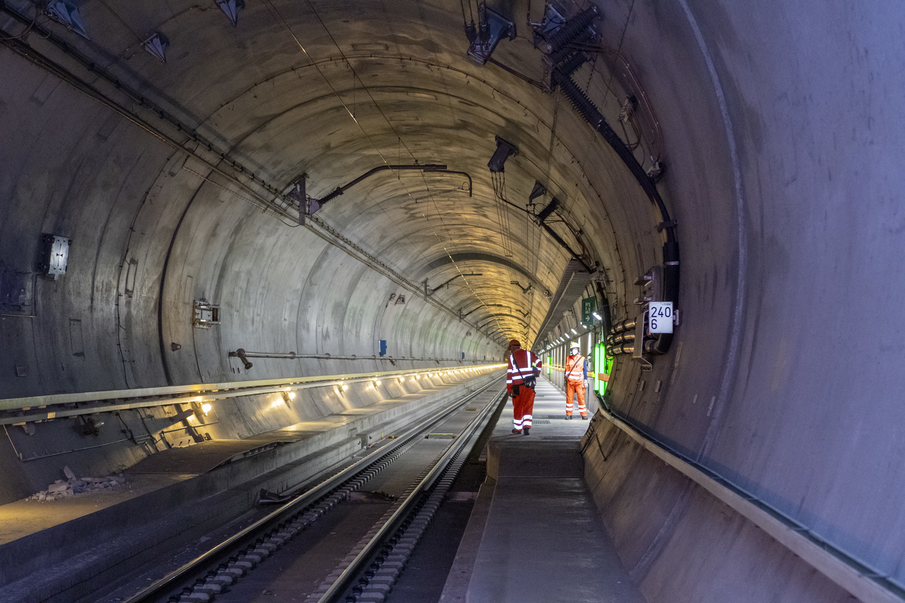 La galleria ferrovia di base del San Gottardo.