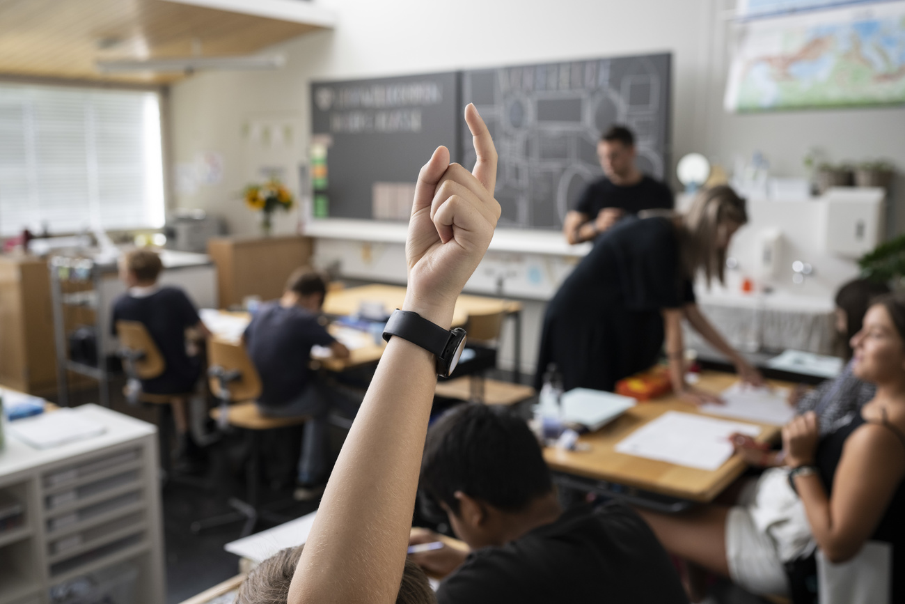 Buoni voti per il sistema scolastico svizzero dall edizione 2022 dell indagine PISA.