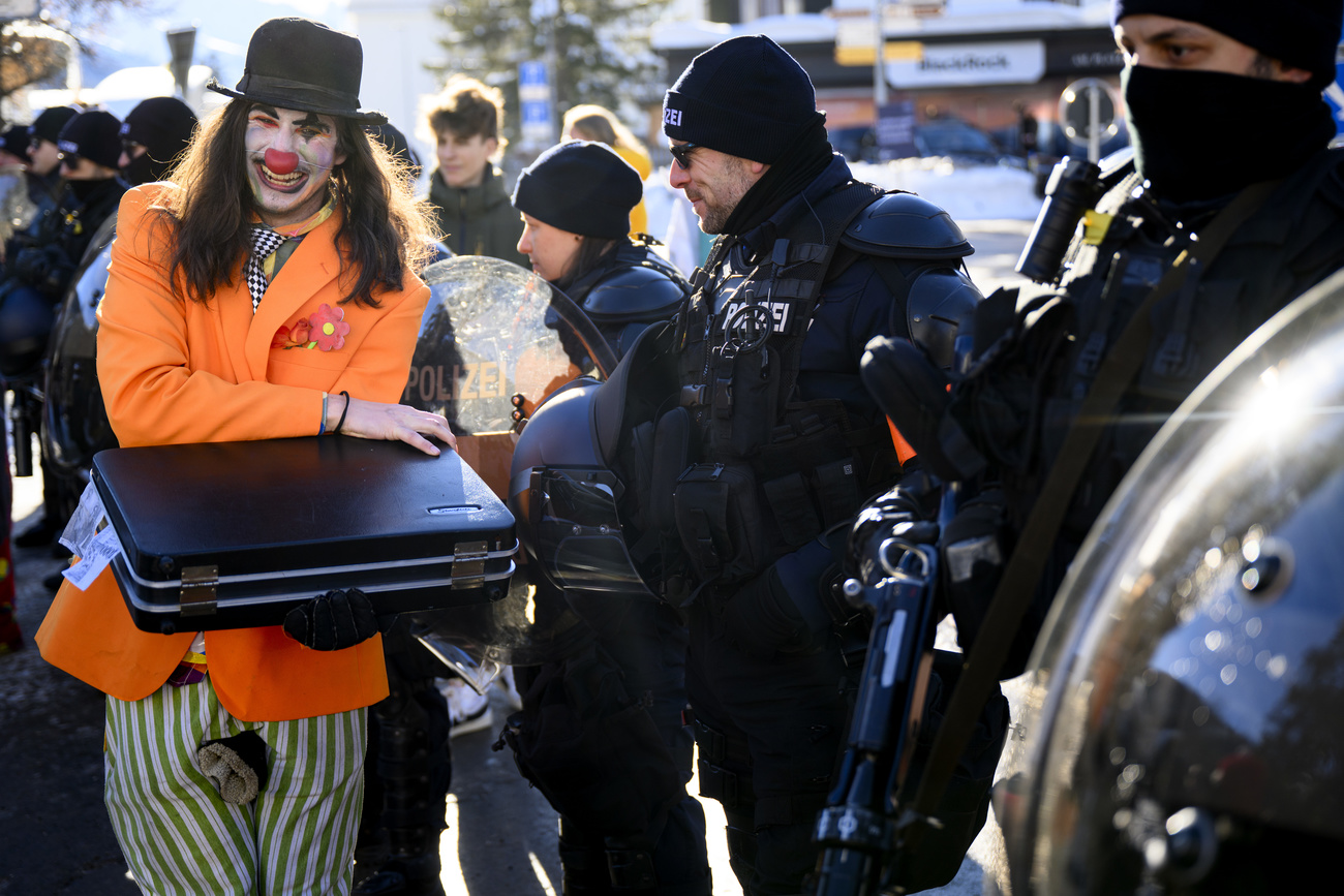 Clown and policeman at WEF