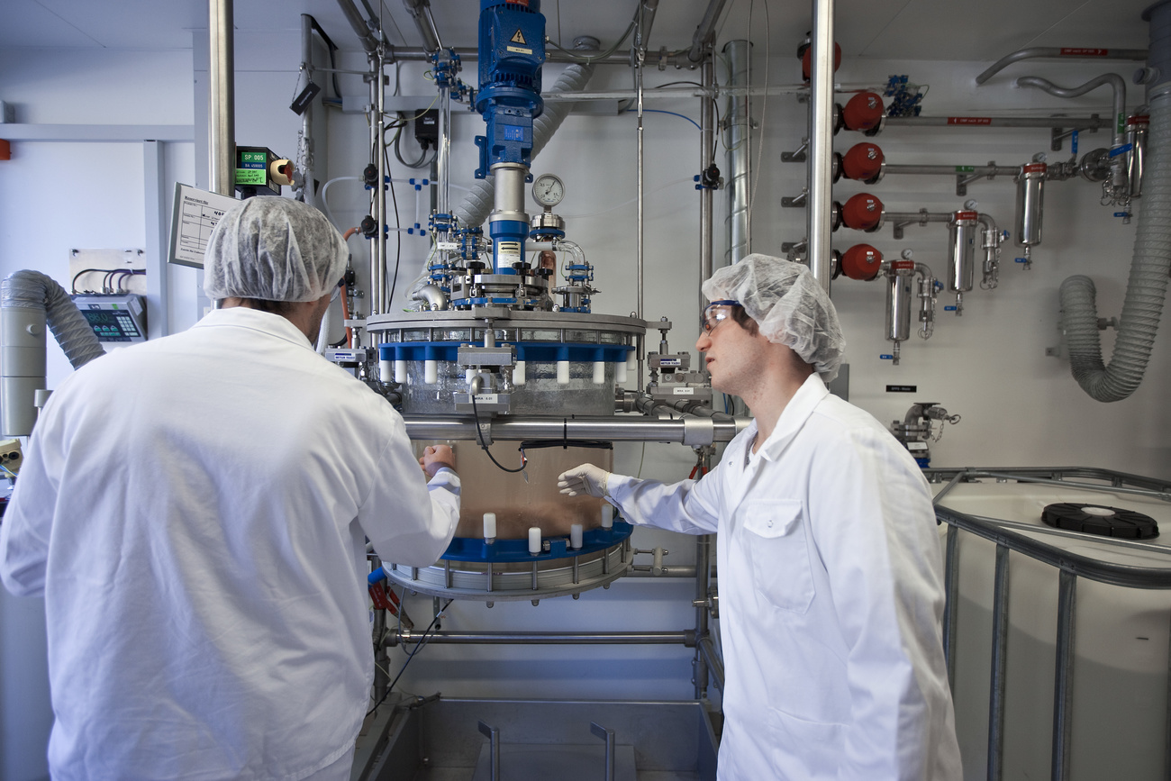 Des laborants