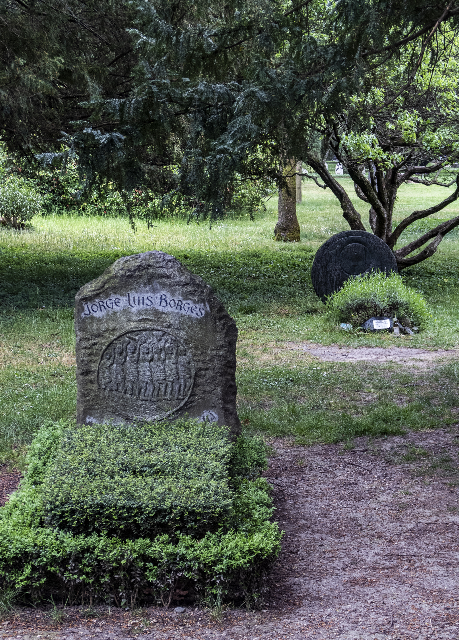 アルゼンチン出身の作家、ホルヘ・ルイス・ボルヘスの墓