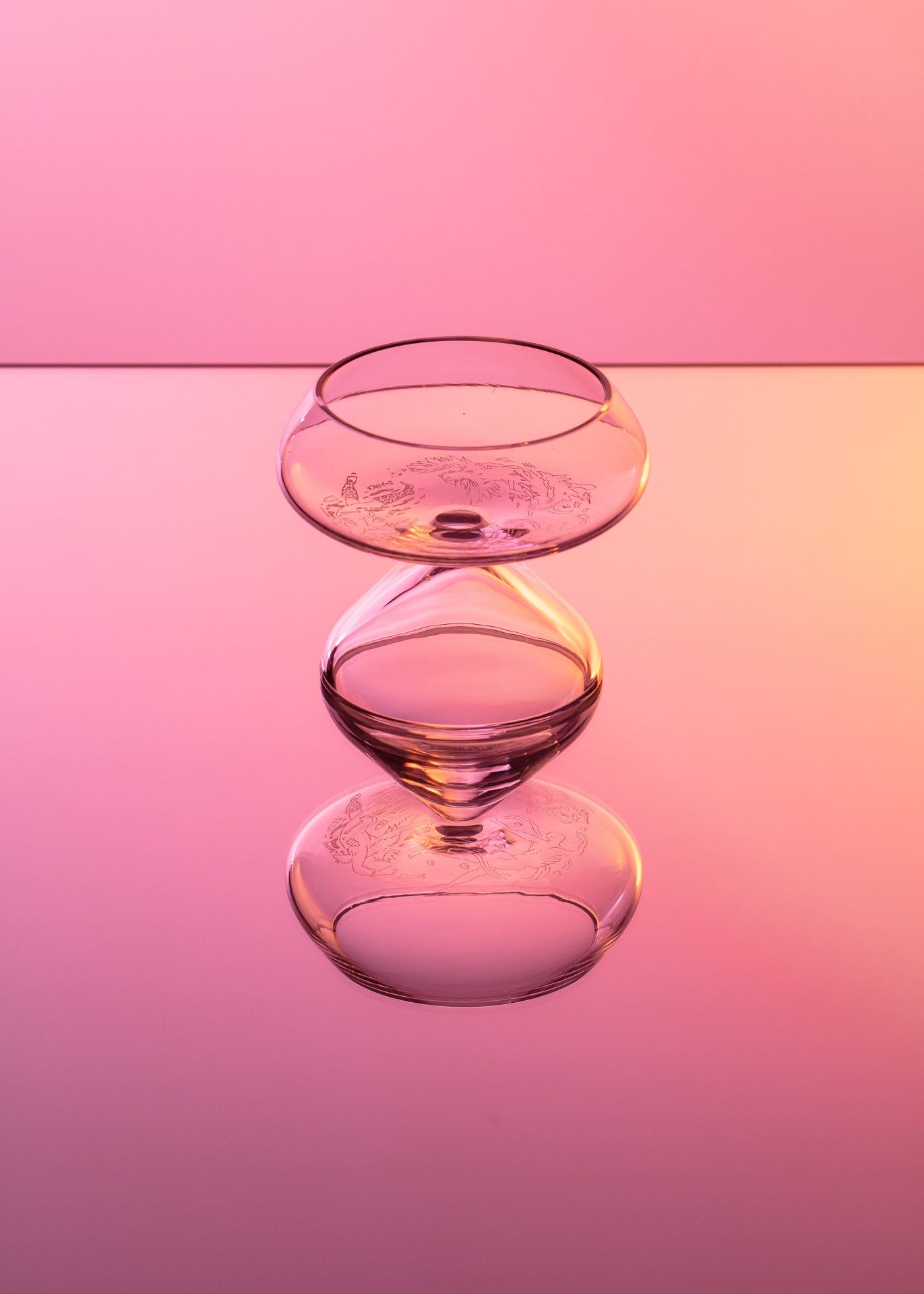 Hopeful Futur, un omaggio a Anab Jain di Joseph Curle e Constance Thiessoz.