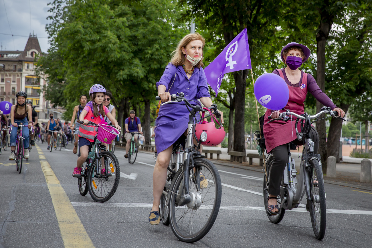 grève des femmes juin 2021