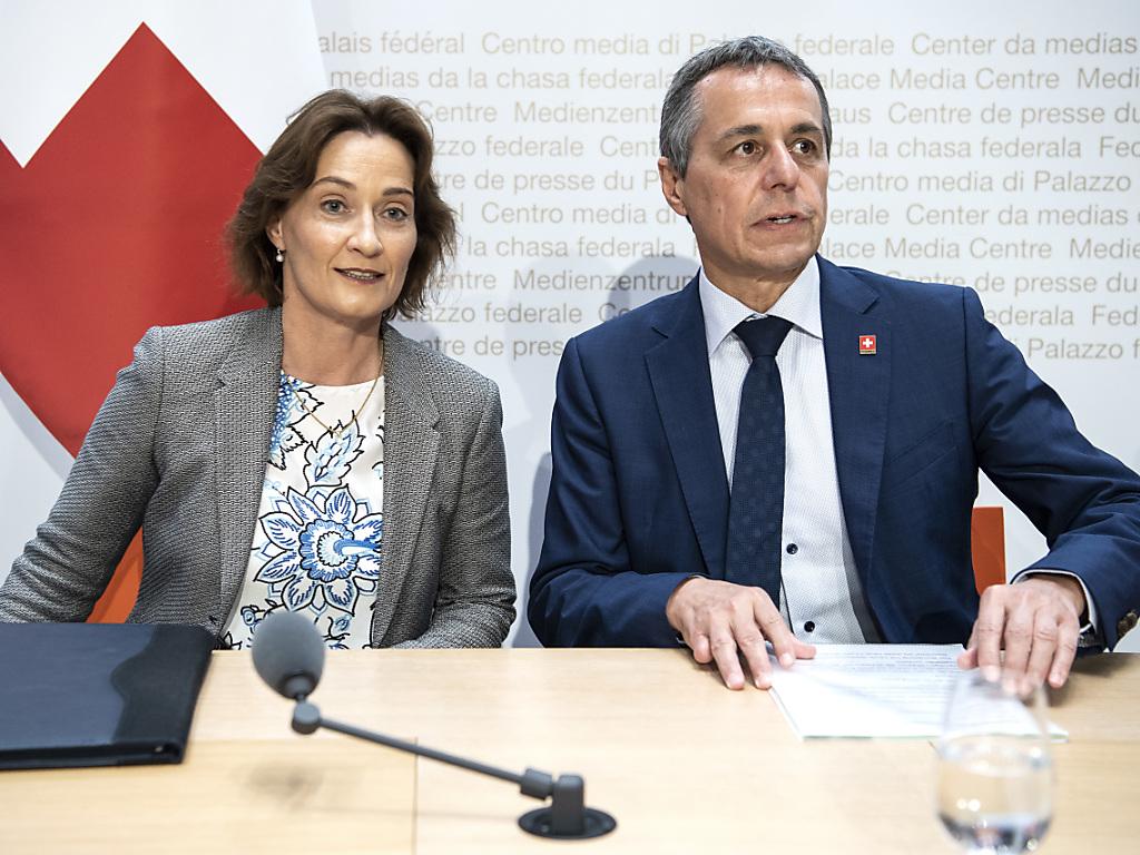 Bundesrat Ignazio Cassis und Staatssekretärin Pascale Baeriswyl