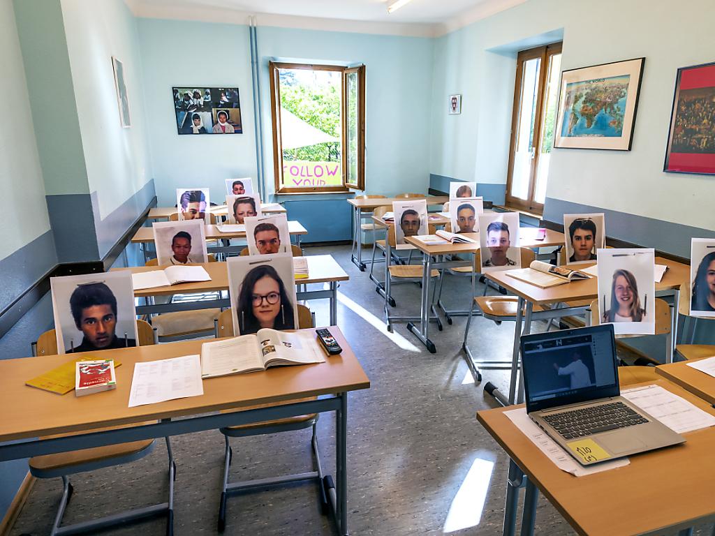 Salle de classe vide